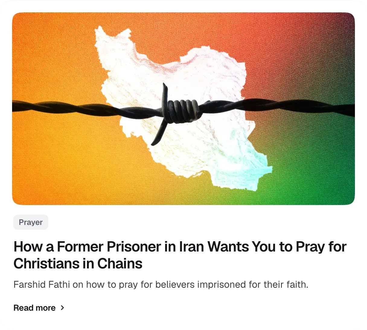 A featured resource: an article’s picture, its tag, title and a line on it.